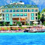 Hotel Golden Lotus 4*