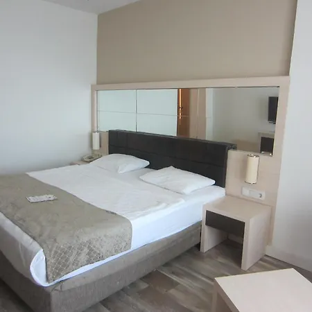 Golden Lotus Hotel