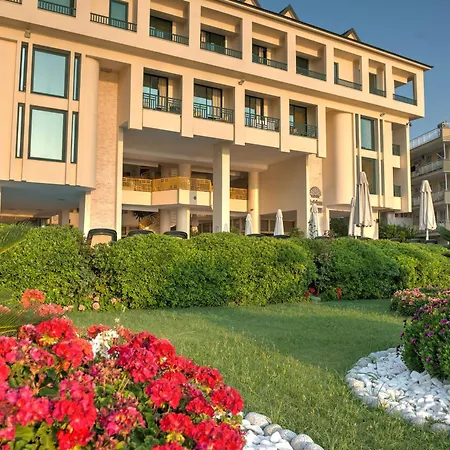 Hotel Golden Lotus