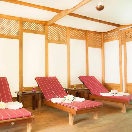 Golden Lotus Hotel