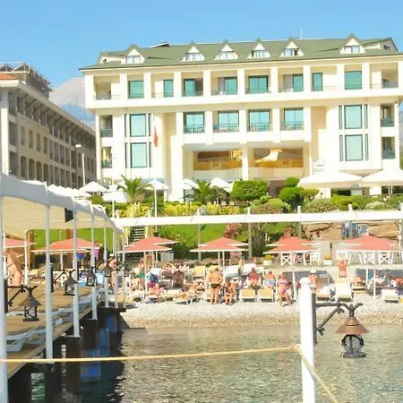 Golden Lotus Hotel
