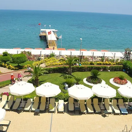 Hotel Golden Lotus 4*