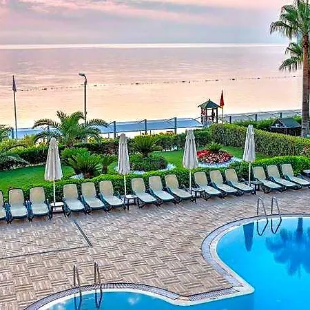 Golden Lotus Hotell 4*