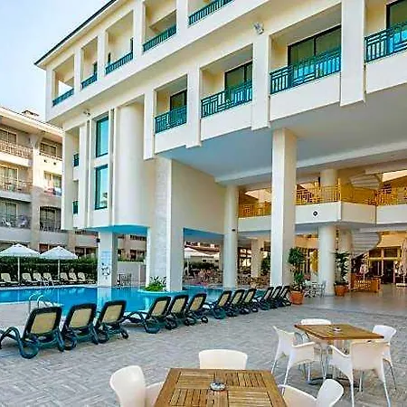Hotell Golden Lotus 4*