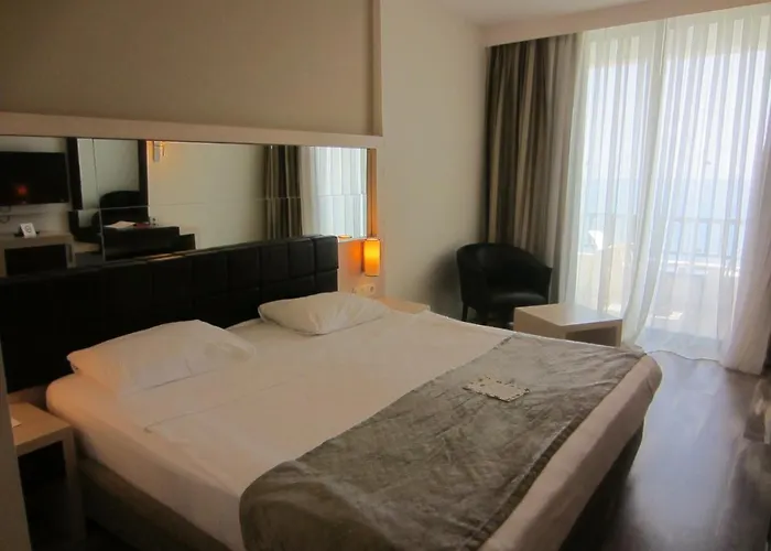 Golden Lotus Hotell Kemer