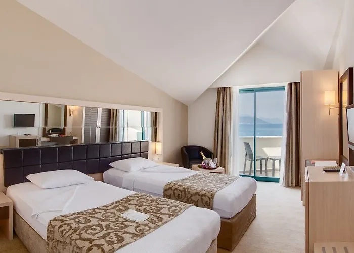 Golden Lotus Hotell Kemer