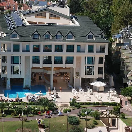 ホテル Golden Lotus